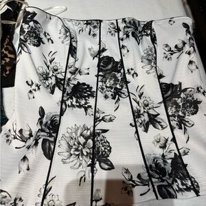 White House Black Market Floral Corset Top - Black and White